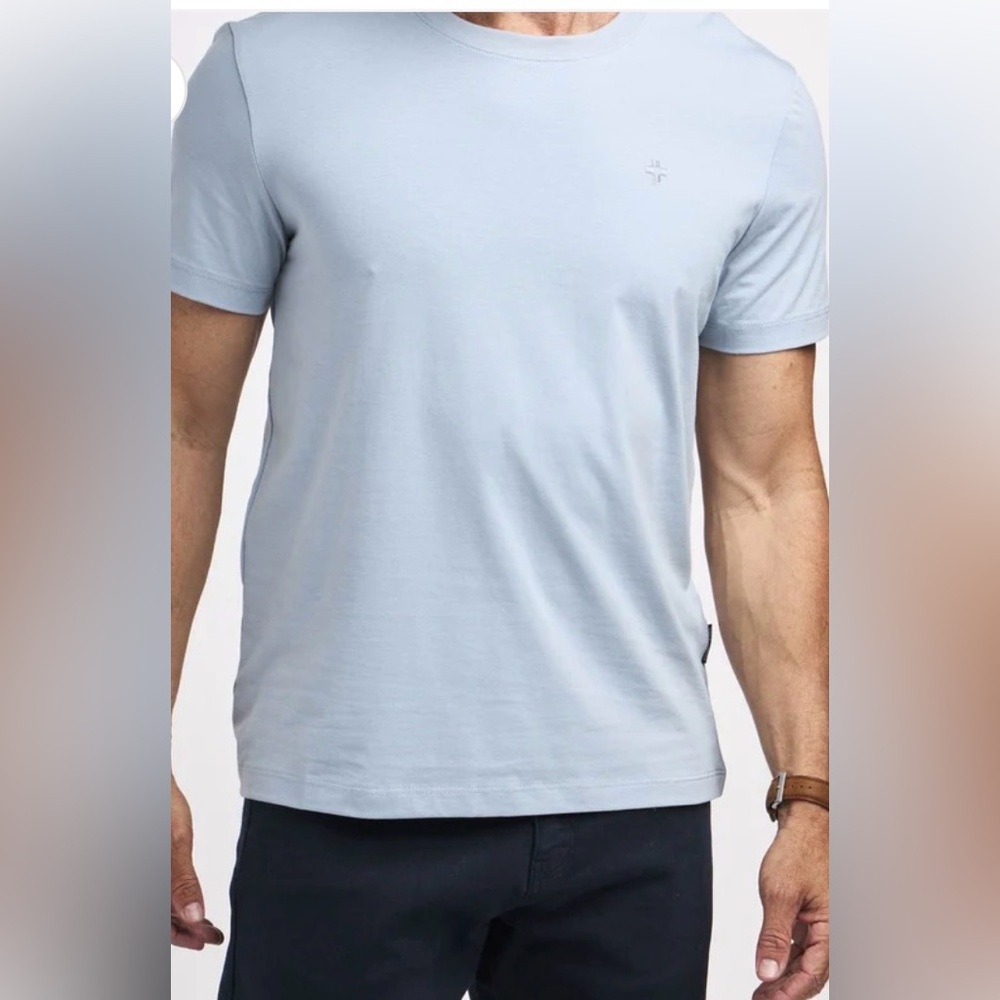 Vince Camuto Sky Blue Short Sleeve Tee